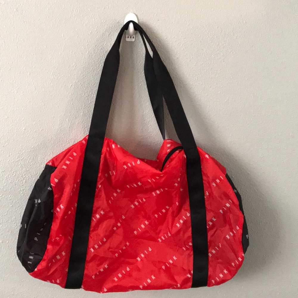 PINK Lightweight Duffle/gym bag